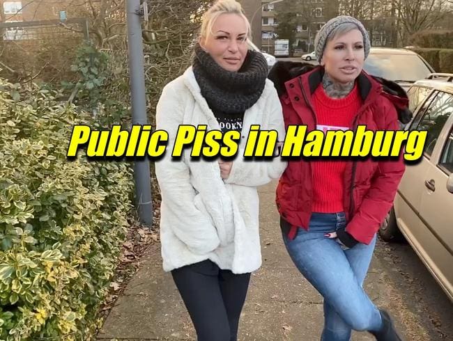 Public Silvester Piss in Hamburg