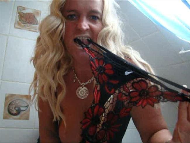 in Slip pissen