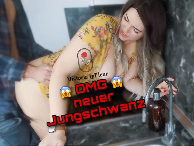 OMG- Heftiger neuer Jungschwanz hat mich in der Küche gefickt!